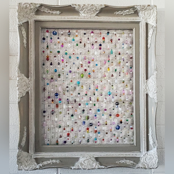 BOHO CHICKEN WIRE BEADED FRAME/WALL DECOR - Picture 6 of 7